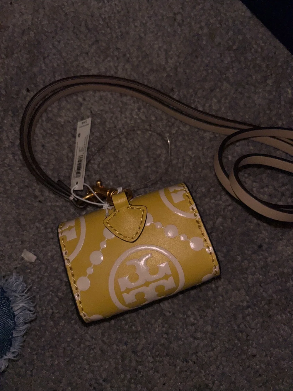 Tory Burch Yellow Leather Air Pod case. - Picture 5 of 7